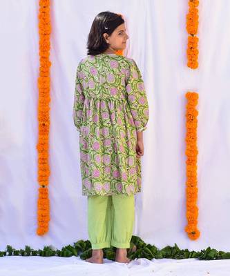 Green pista layered kurta set 3