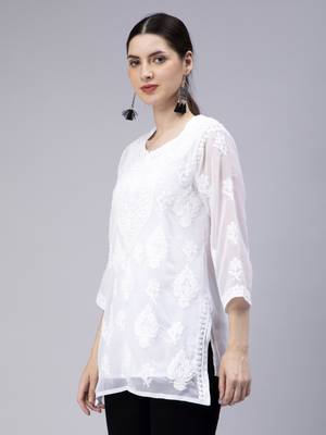 hand embroidered white georgette lucknowi chikan kurti 4