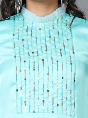 Hassu's women turquoise full sleeve organza solid straight calf length kurta 5