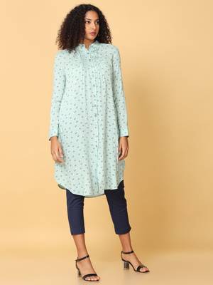 Hassu's women light green full sleeves rayon floral print pathani knee length mandarin collar kurta 3