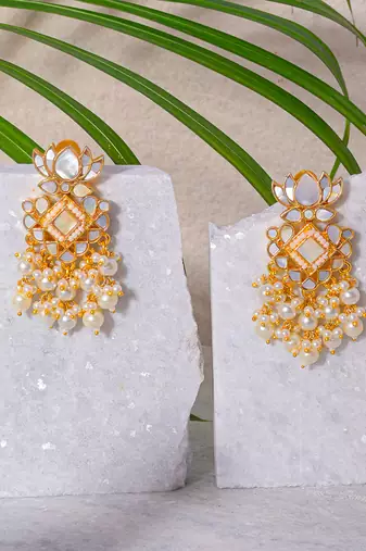 Grey mother of pearl lotus earrings