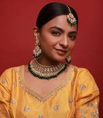 Gold & green kundan necklace set