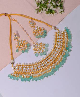White & green kundan necklace set 4