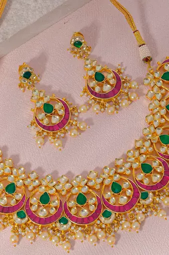 Pink & green kundan necklace set