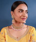 White & peach kundan necklace set