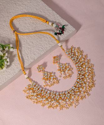 White kundan necklace set 3