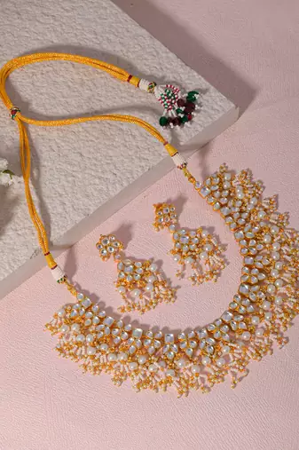White kundan necklace set