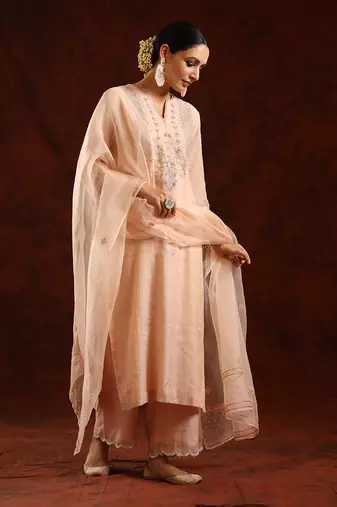 Blush pink chanderi tissue kurta set