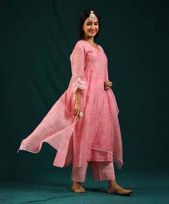 Baby pink soft chanderi kurta set 2