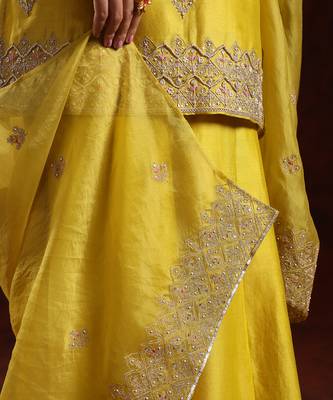 Grenish mustard chanderi silk kurta set 5