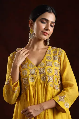 Mustard chanderi tissue kurta set