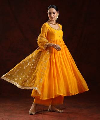 Kesariya soft chanderi kurta set 3