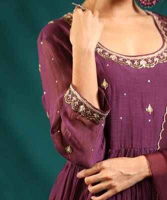 Wine soft chanderi kurta set 4