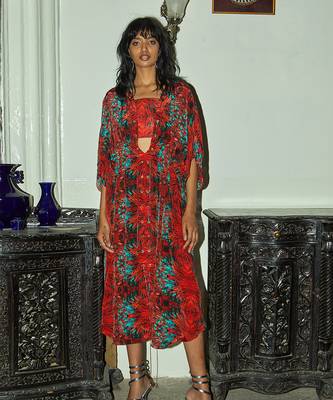 Red crepe silk kaftan 4