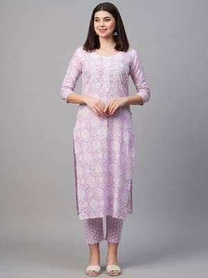 Purple Colour Ethnic Kurti and Bottom Set With Beautiful Print Design 1