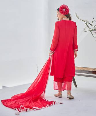 Raman red kurta set 2
