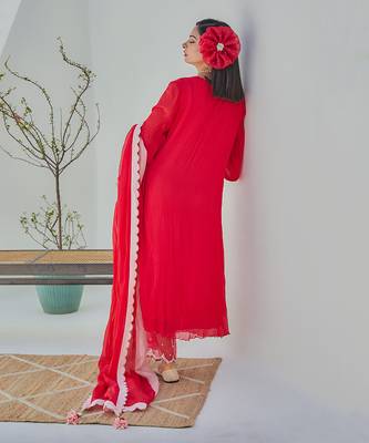 Kavita red kurta set 2
