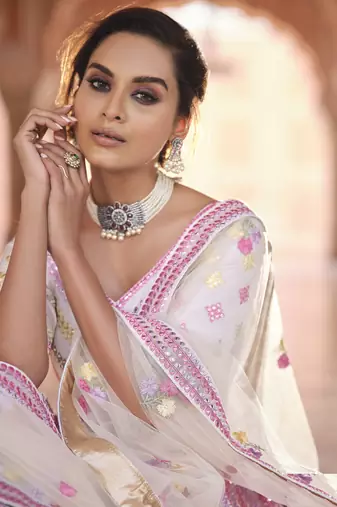 WHITE GOTA ZARKAN & THREAD EMBROIDERED ORGANZA FESTIVE BRIDAL WEDDING & PARTY WEAR SEMI STITCHED LEHENGA