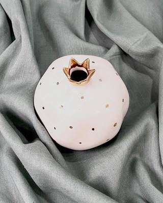 Opulent Aura: Handcrafted Off-White Pomegranate Home Decor with Gold-Plated Crown 1