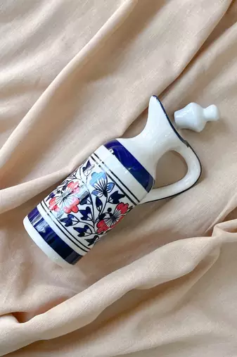 Artistic Flair: Hand-Painted Red and Blue Motifs Oil Cruet with Hand-Glazed Finish
