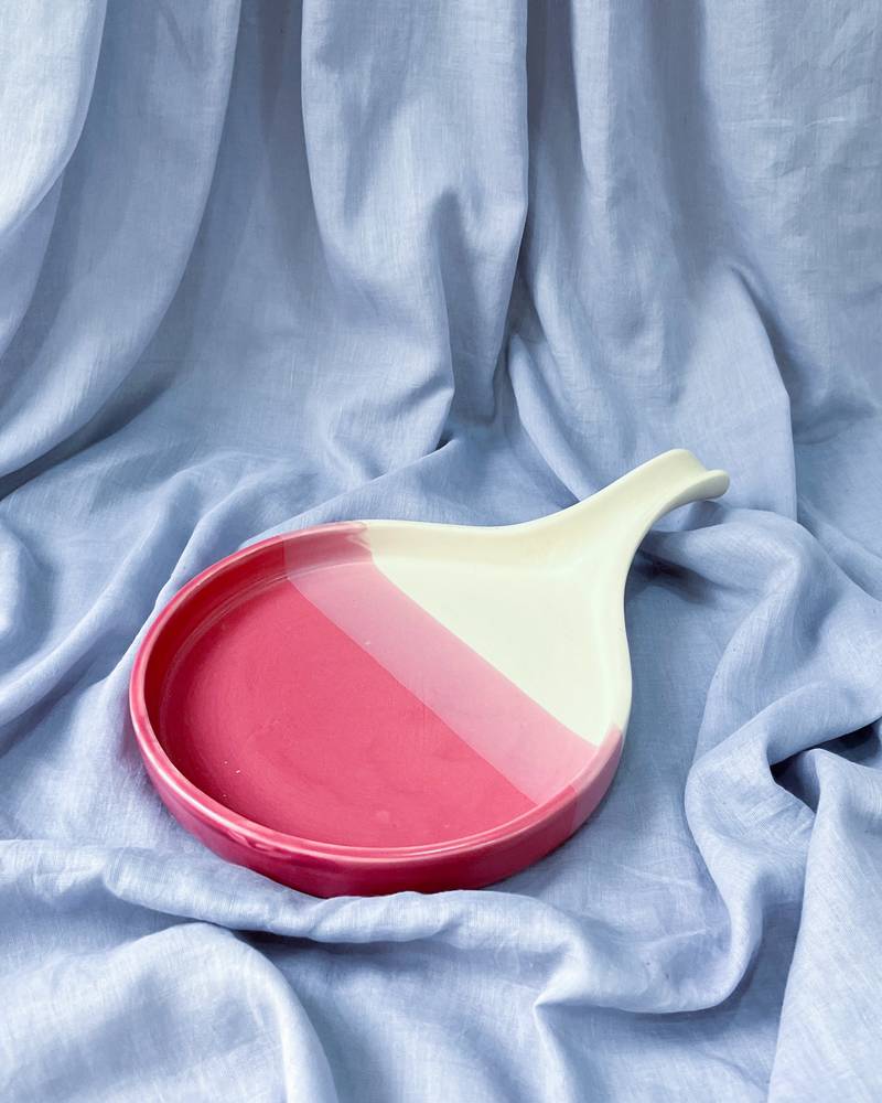 Tricolor Delight: Matte White, Pink, and Dark Pink Serving Baking Pizza Tray