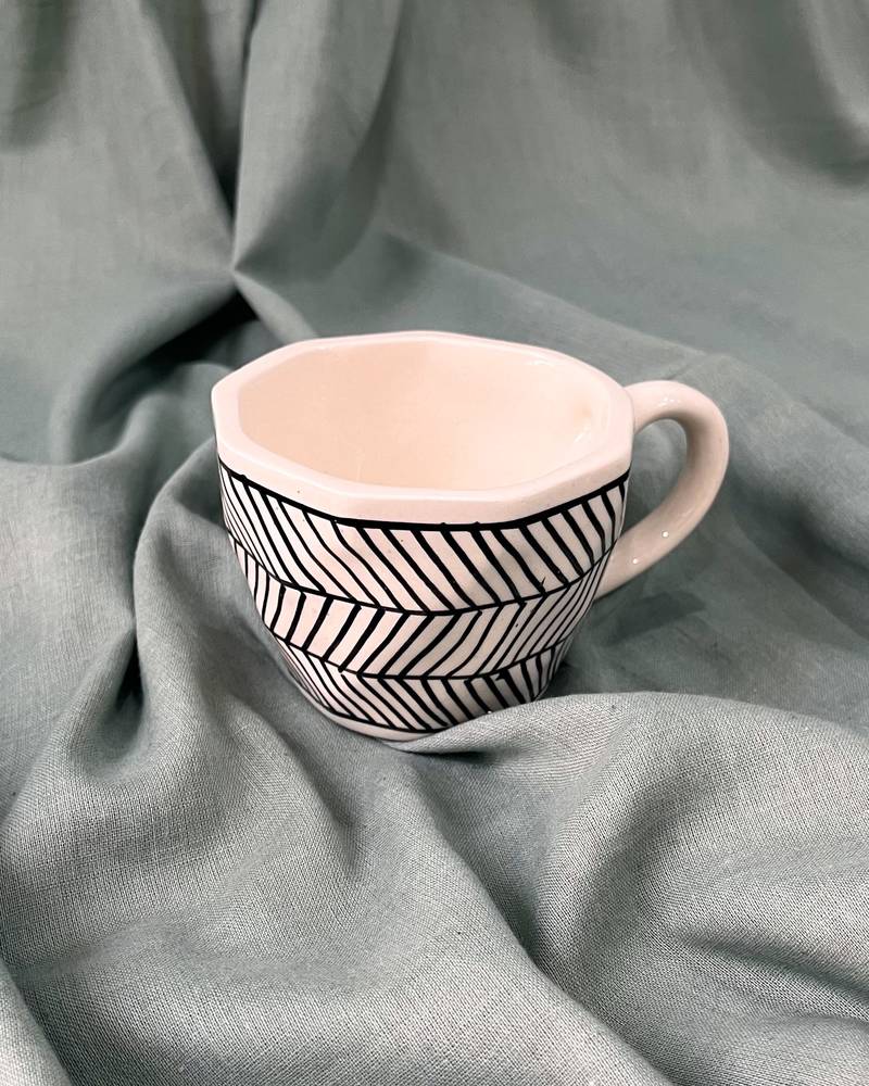 Artisanal Chic: Handcrafted, Hand-Painted, and Hand-Glazed Ceramic Mug with Black