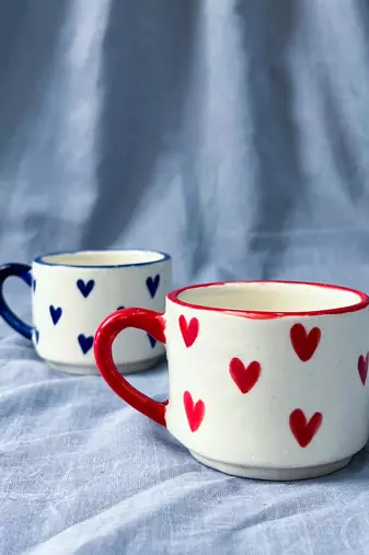 Heartfelt Elegance: Ivory White Mug with Red Heart, Red Rim, and Red Handle