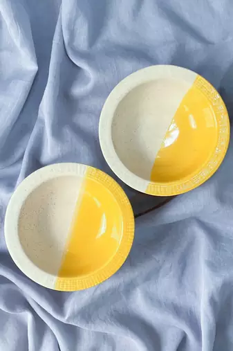 Sunshine Delight: Hand-Painted Half and Half Yellow and Ivory White Ceramic Pedestal Bowl for Desserts and Ice Cream