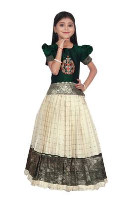 EVERWILLOW Kids Green New south Indian traditional pattu pavadai Jacquard Lehenga choli for girls dress 1