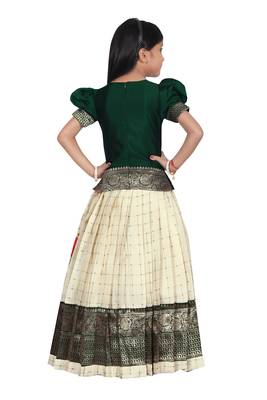 EVERWILLOW Kids Green New south Indian traditional pattu pavadai Jacquard Lehenga choli for girls dress 4