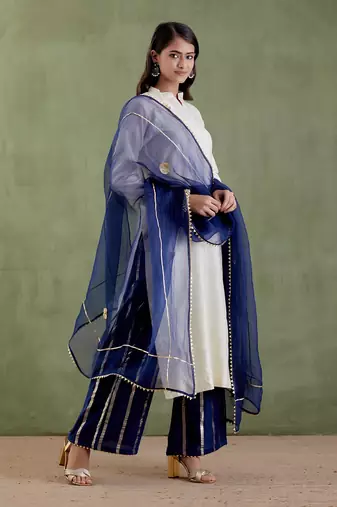 Ecru & midnight blue kashibai kurta set