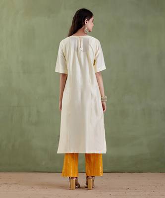 Ecru & yellow suniti devi kurta set 5