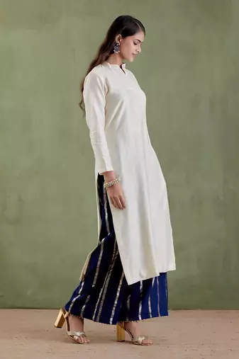 Ecru & midnight blue kashibai kurta set