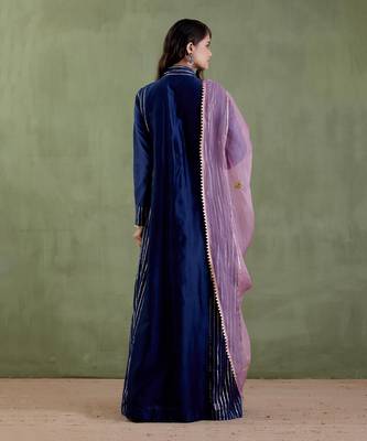 Midnight blue jodhabai anarkali set 4