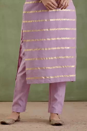 Lilac gayatri devi kurta set
