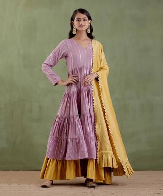 Lilac & golden yellow chennamma tier kurta set 1