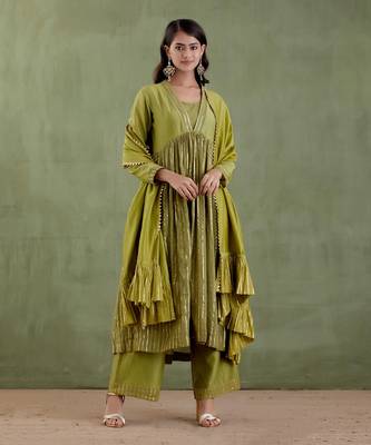 Forest green rudramma kurta set 1
