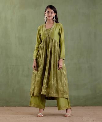 Forest green rudramma kurta set 3