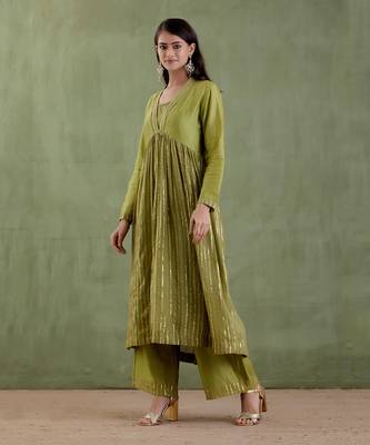 Forest green rudramma kurta set 5