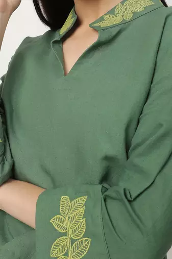 Deep green cecily top