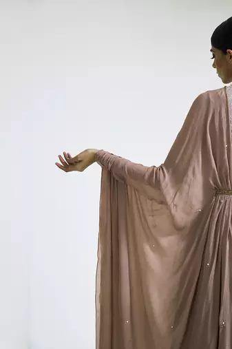 Oyster georgette blend drape dress