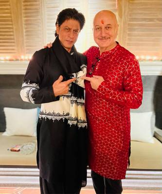 Black Resham Embroidery Kurta Set 1