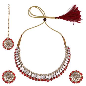 Zaffrecollections stylish mirror and red pearl choker set with maang tikka for women and girls 3