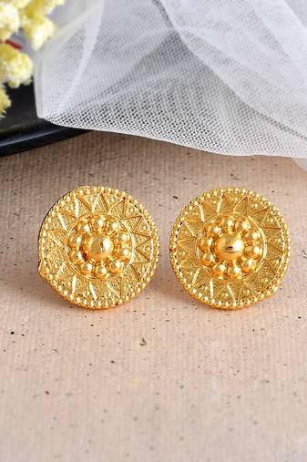 Hancrafted gold plated circular stud earrings