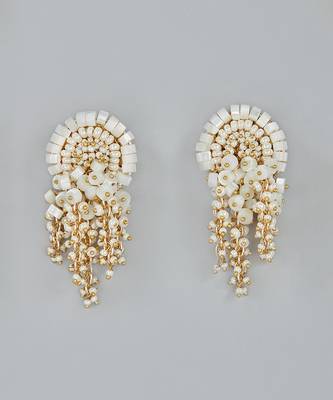 Lorvana white studs 3