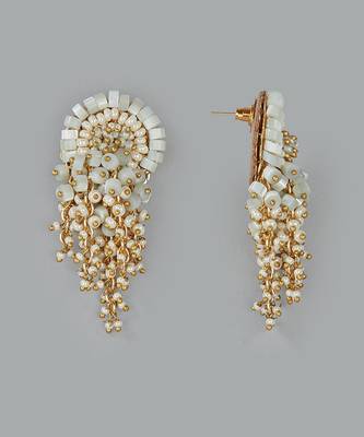 Quinlynn green studs 4