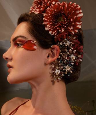 Analitha multicolor ear cuff 1