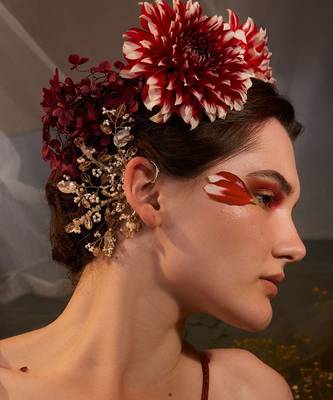 Guenna gold ear cuff 1