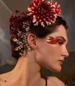 Guenna gold ear cuff