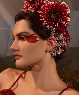 Trumera white ear cuff 1